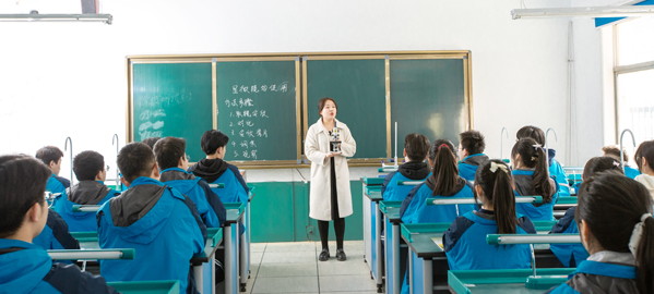 陇县引入导师机制，准确把握考试方向